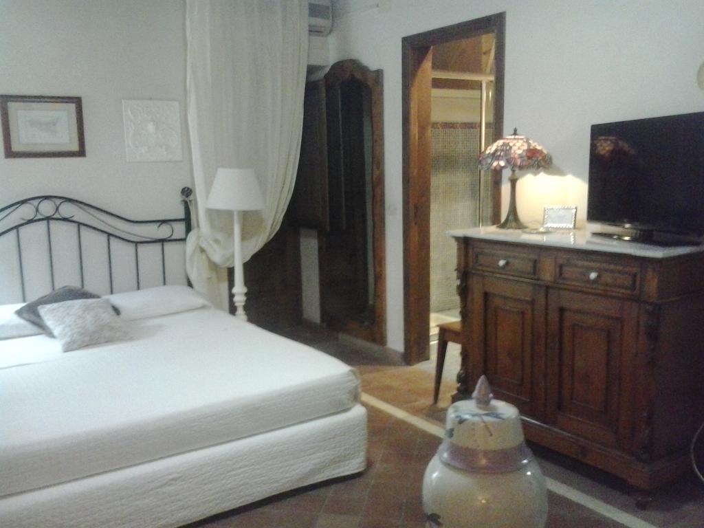 Al Tempio Di Apollo Bed & Breakfast Syracuse Room photo